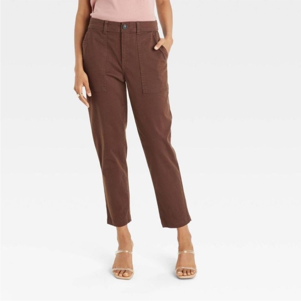 Women’s high rise slim straight fit ankle chino pants